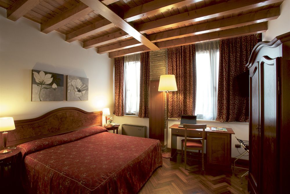Primotel Hotel 4*