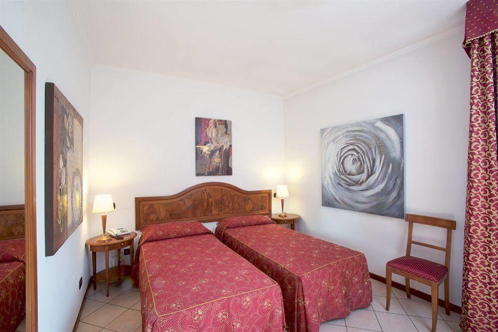 Primotel Hotel 4*